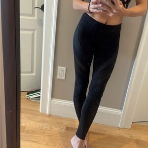 ALO Black MID RISE Leggings